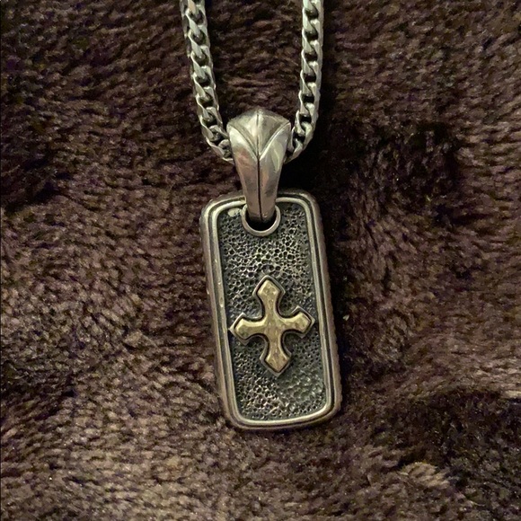 SCOTT ✨ Cross Pendant ✨
